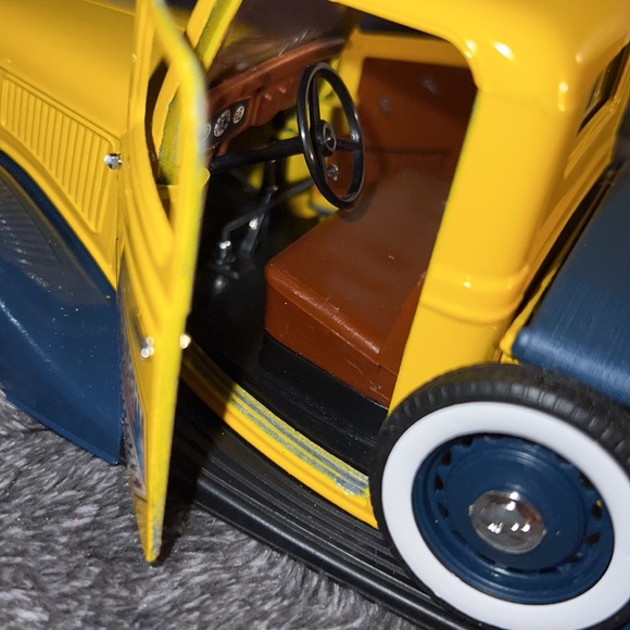 SOLIDO FORD V8 PICKUP SUNLIGHT SOAP REF 8020, YELLOW SILVER VINTAGE IN BOX - Picture 16 of 17